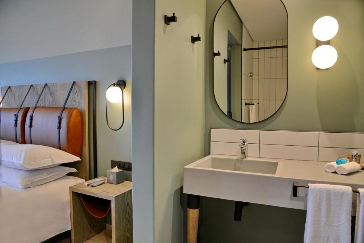 Courtyard Hotel Waterfall City Midrand Εξωτερικό φωτογραφία
